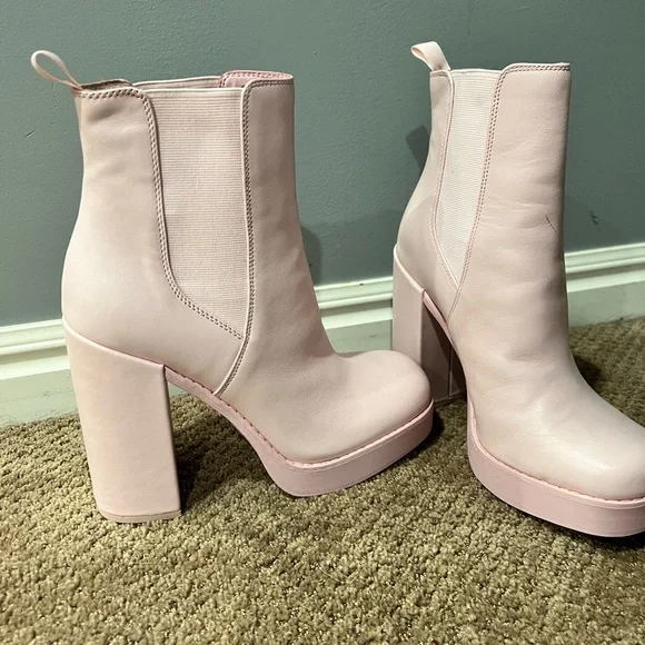 Brand new, never worn steve madden boots BRAND NEW NEVER WORN Steve Madden Breccan Black... | Depop main image 4